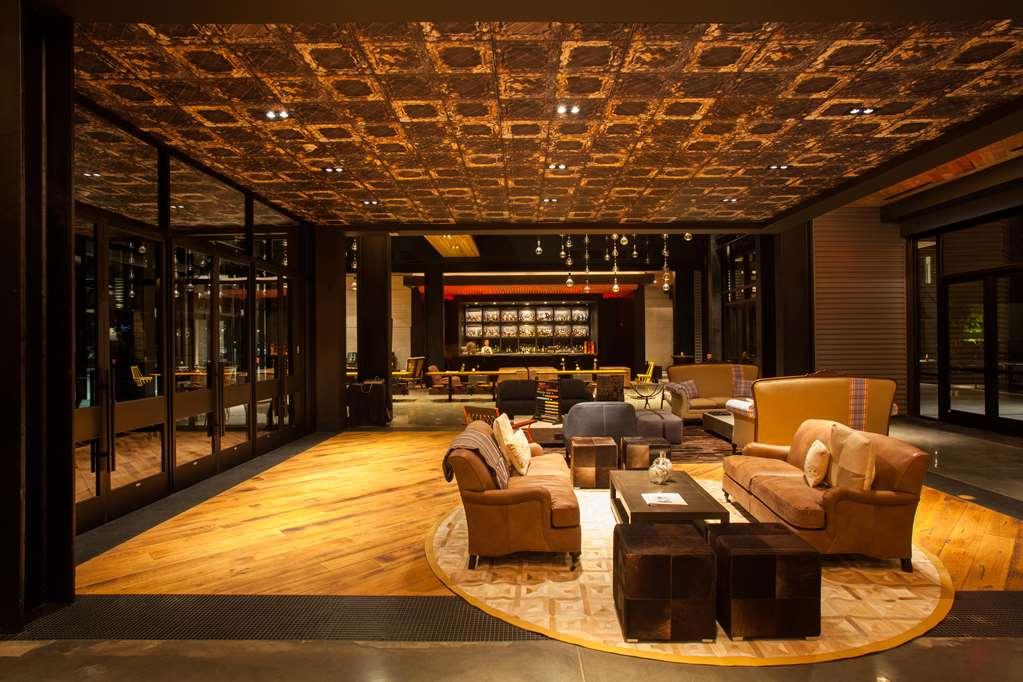 The George, By Valencia Hotel Collection College Station Dalaman gambar